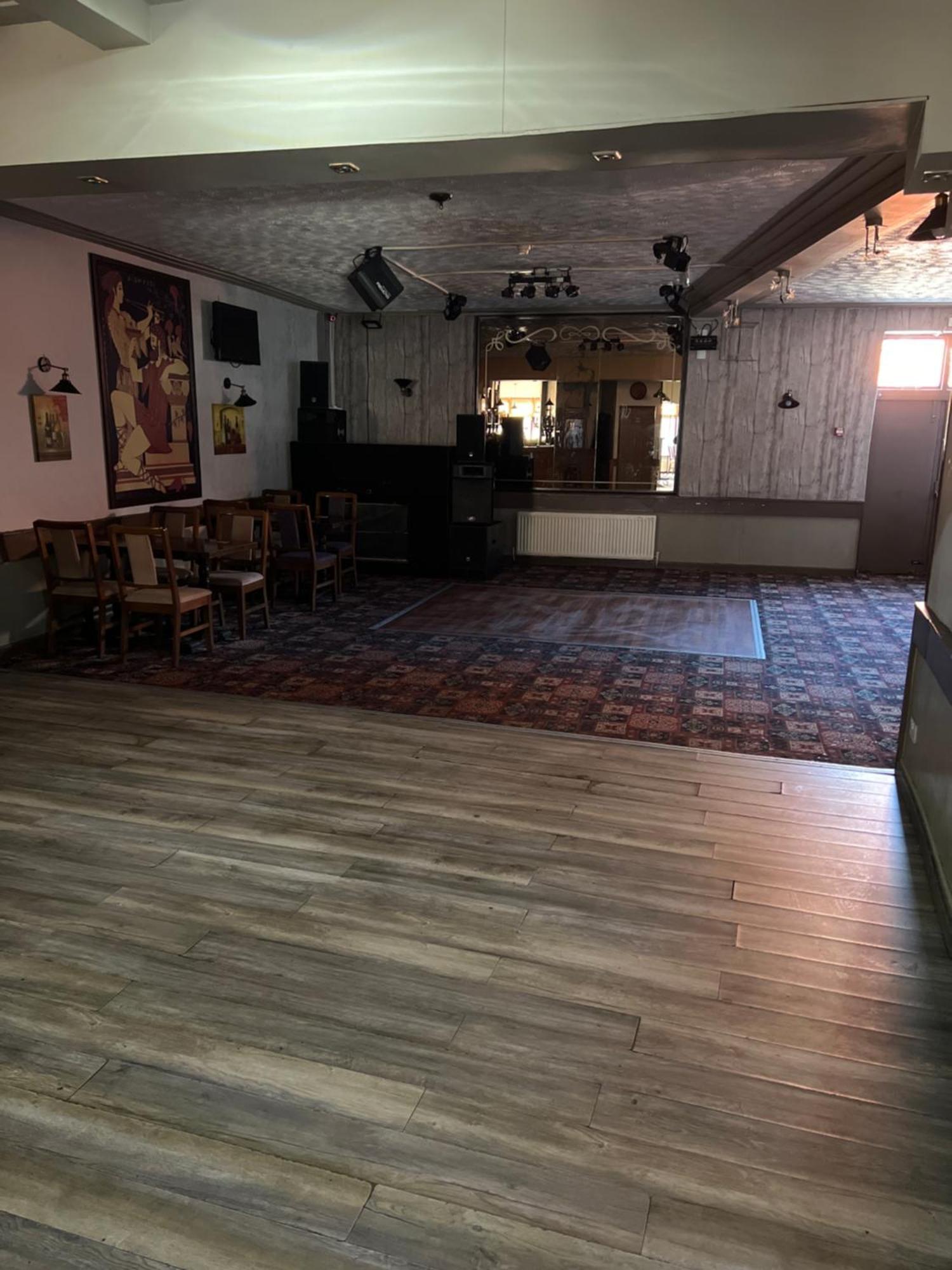 Hotel Barley Mow 3*